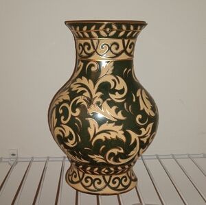 Antique Vase Green Gold Embossed Pattern Ceramic Decor Vintage Flower Vase